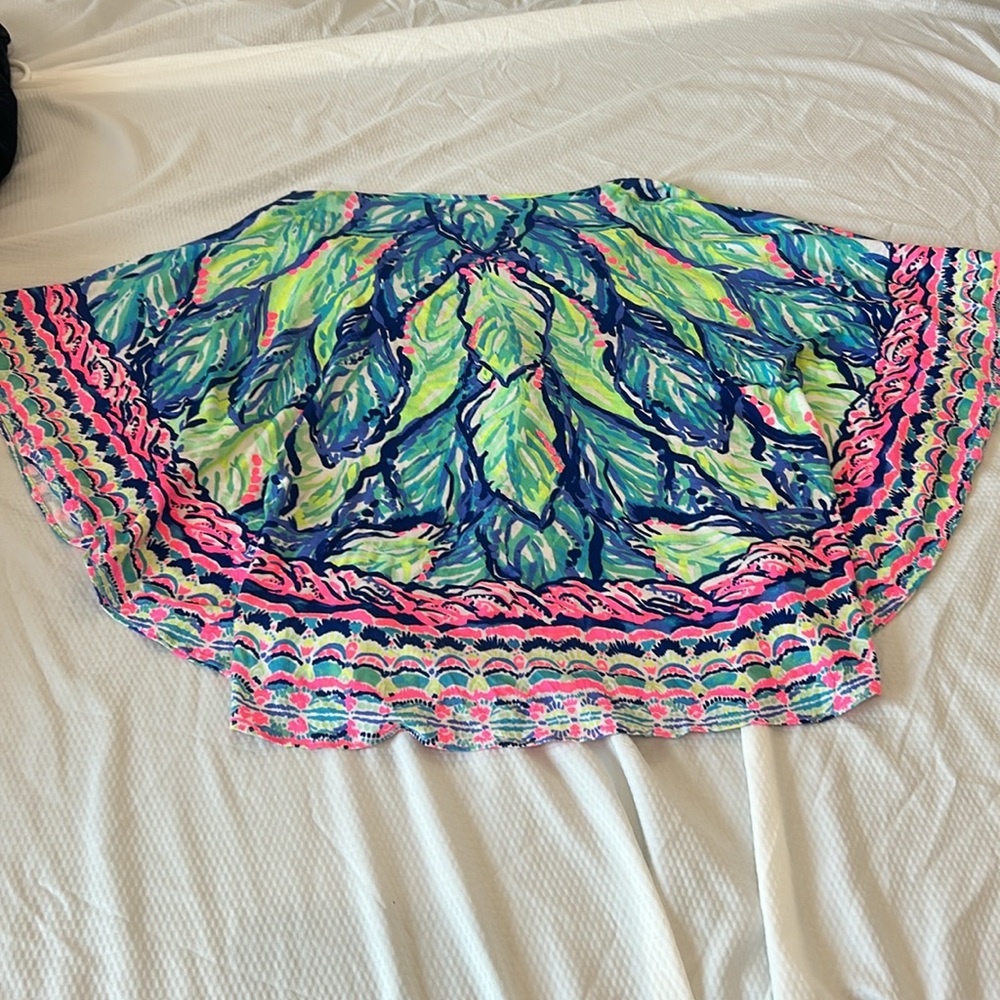 Lilly Pulitzer Britta Knit Tunic Swirling Seadream size XS
PROJECT due to hole - Picture 7 of 16
